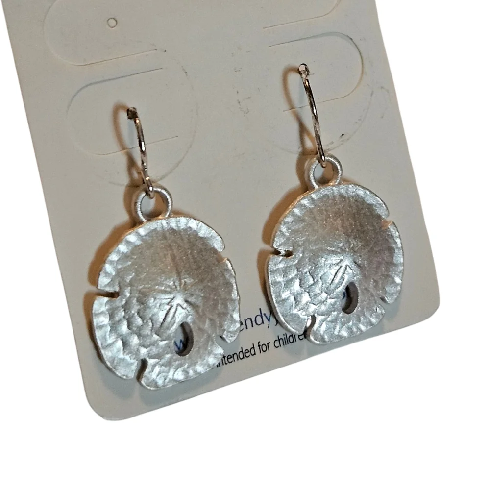 NWT - Trendy Jewels - Silver Sand Dollar Earrings